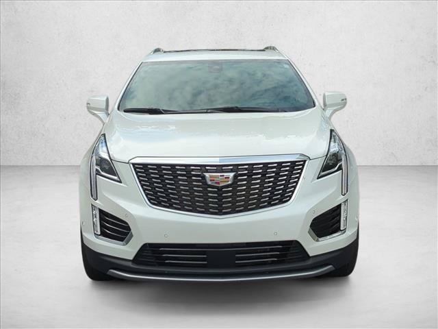 Used 2022 Cadillac XT5 Premium Luxury w/ Technology Package FWD image 2