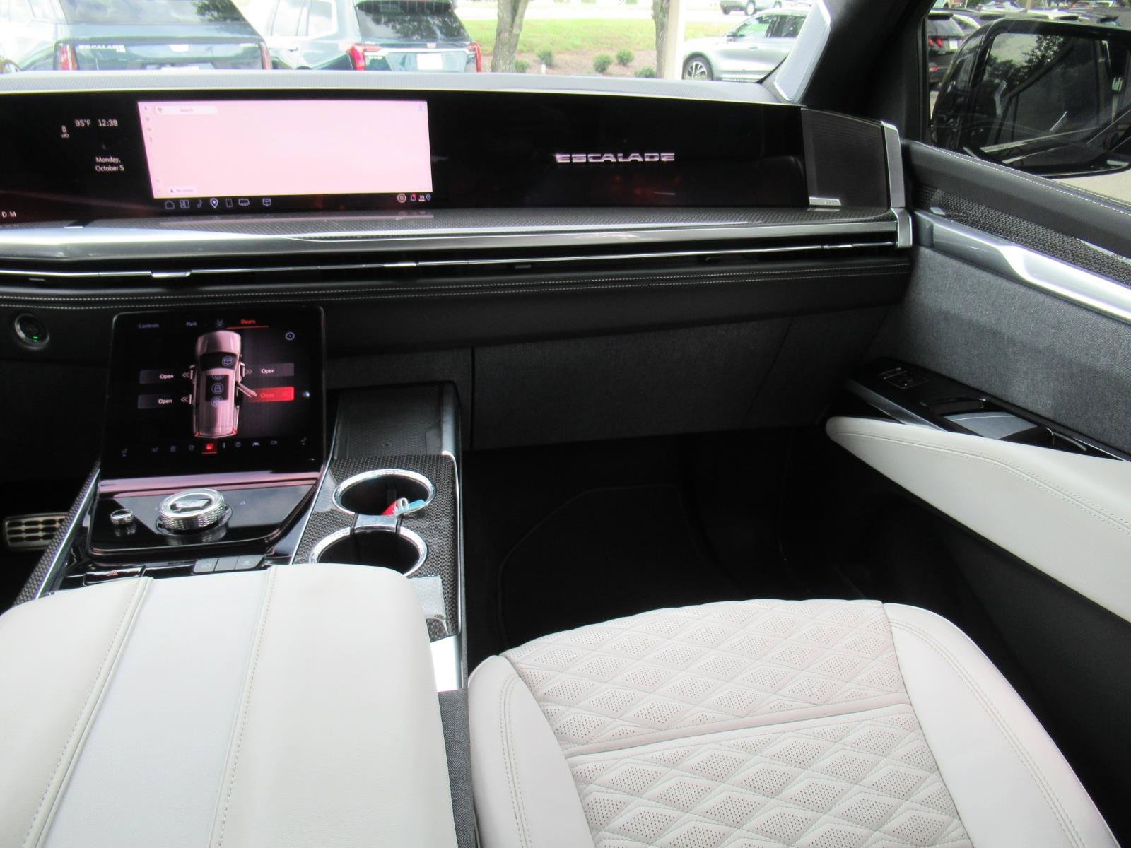 Certified 2025 Cadillac Escalade V AWD/4WD image 16