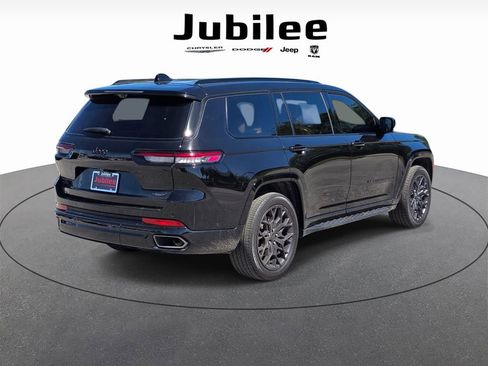 Used 2024 Jeep Grand Cherokee L Summit AWD/4WD image 5