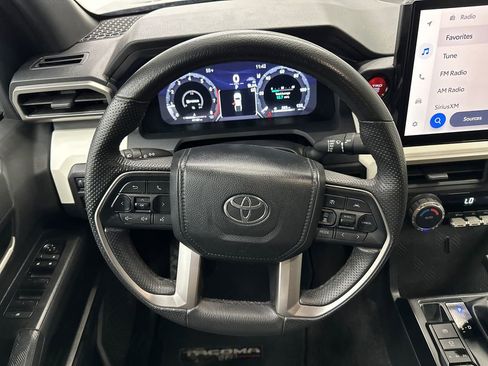 Used 2024 Toyota Tacoma TRD Off-Road AWD/4WD image 23