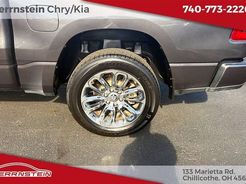 Used 2023 RAM 1500 Laramie AWD/4WD image 29