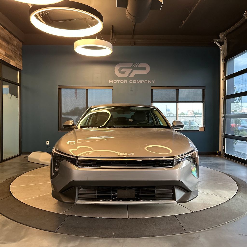 Used 2025 Kia K4 EX FWD image 8