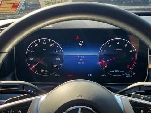 Used 2022 Mercedes-Benz C 300 Sedan image 23