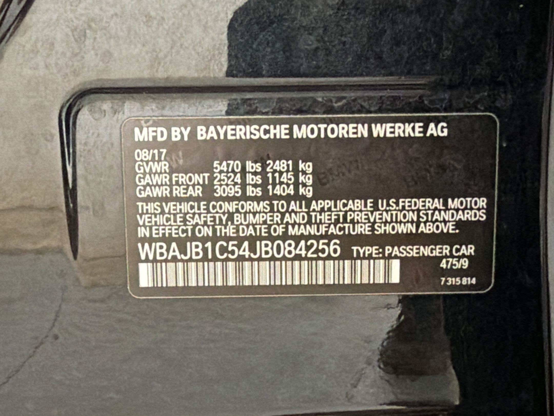 Used 2018 BMW 530e xDrive AWD/4WD image 25