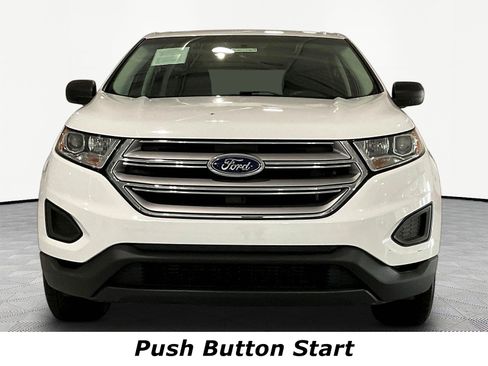Used 2018 Ford Edge SE FWD image 2