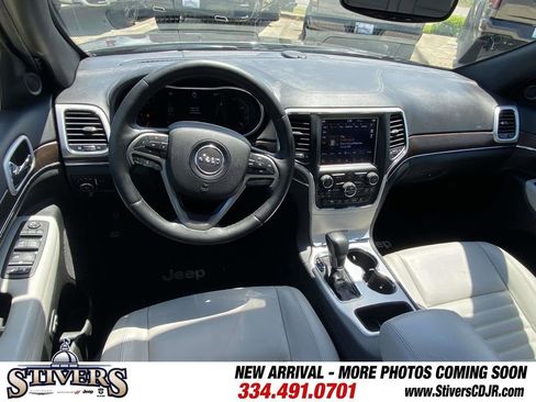 Used 2018 Jeep Grand Cherokee Limited RWD image 47