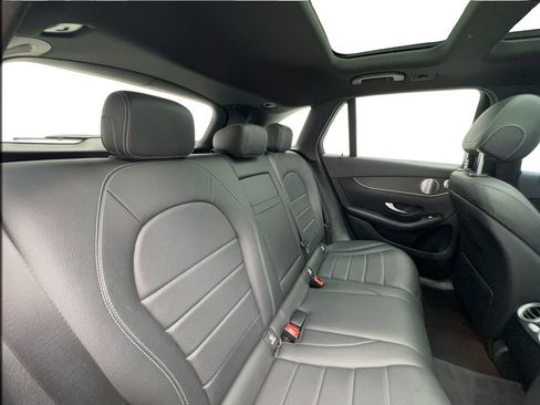 Used 2020 Mercedes-Benz GLC 300 4MATIC w/ Parking Assistance Package image 26