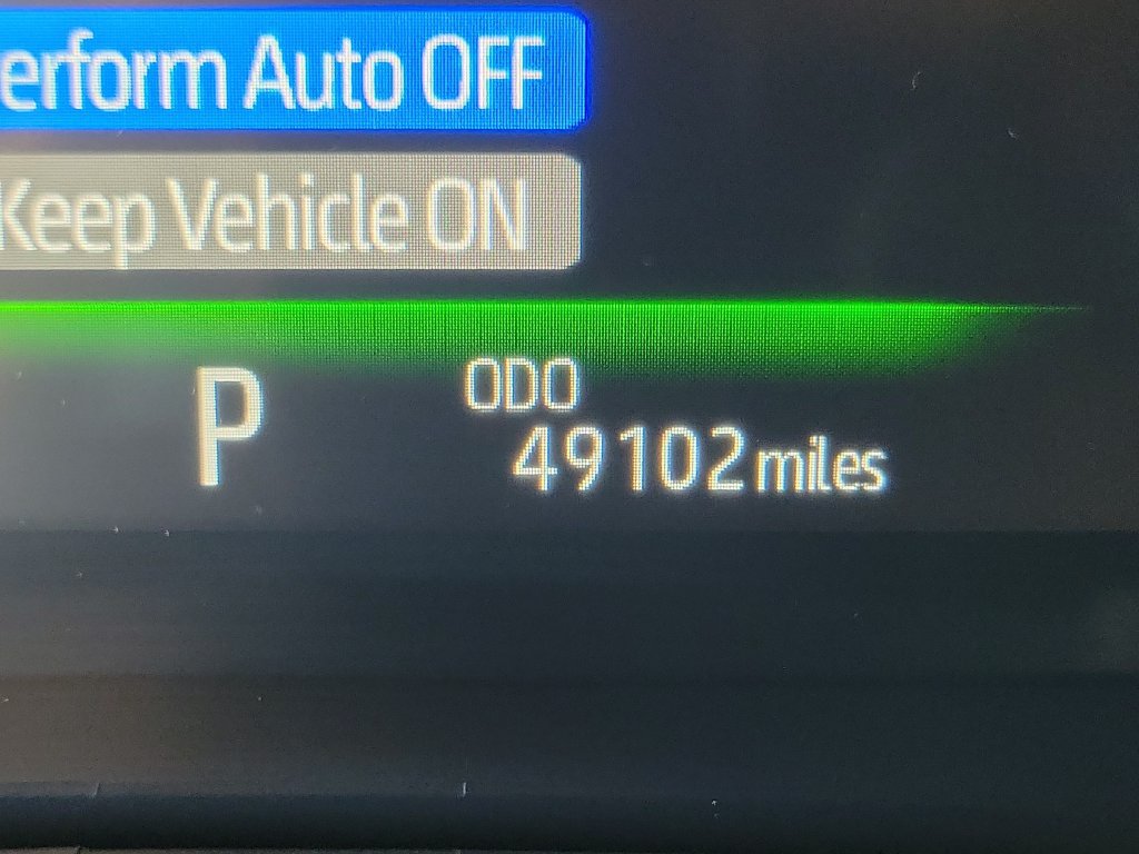 Used 2026 Toyota Sienna XLE FWD image 3