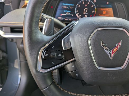 Used 2021 Chevrolet Corvette Stingray Preferred Cpe w/ Z51 Performance Package RWD image 30