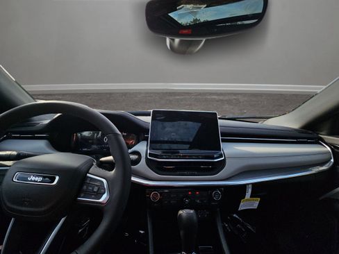 New 2024 Jeep Compass Limited w/ Elite Group image 44