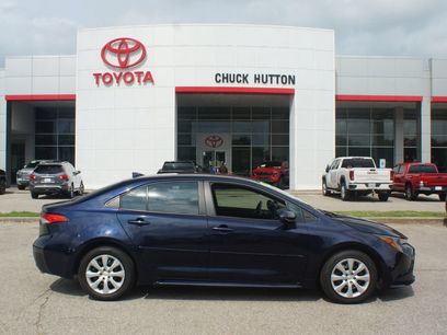 Used 2025 Toyota Corolla LE