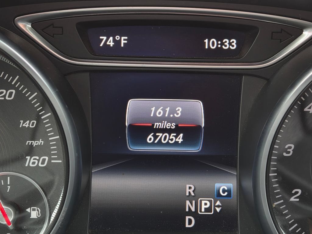 Used 2018 Mercedes-Benz GLA 250 4MATIC image 24