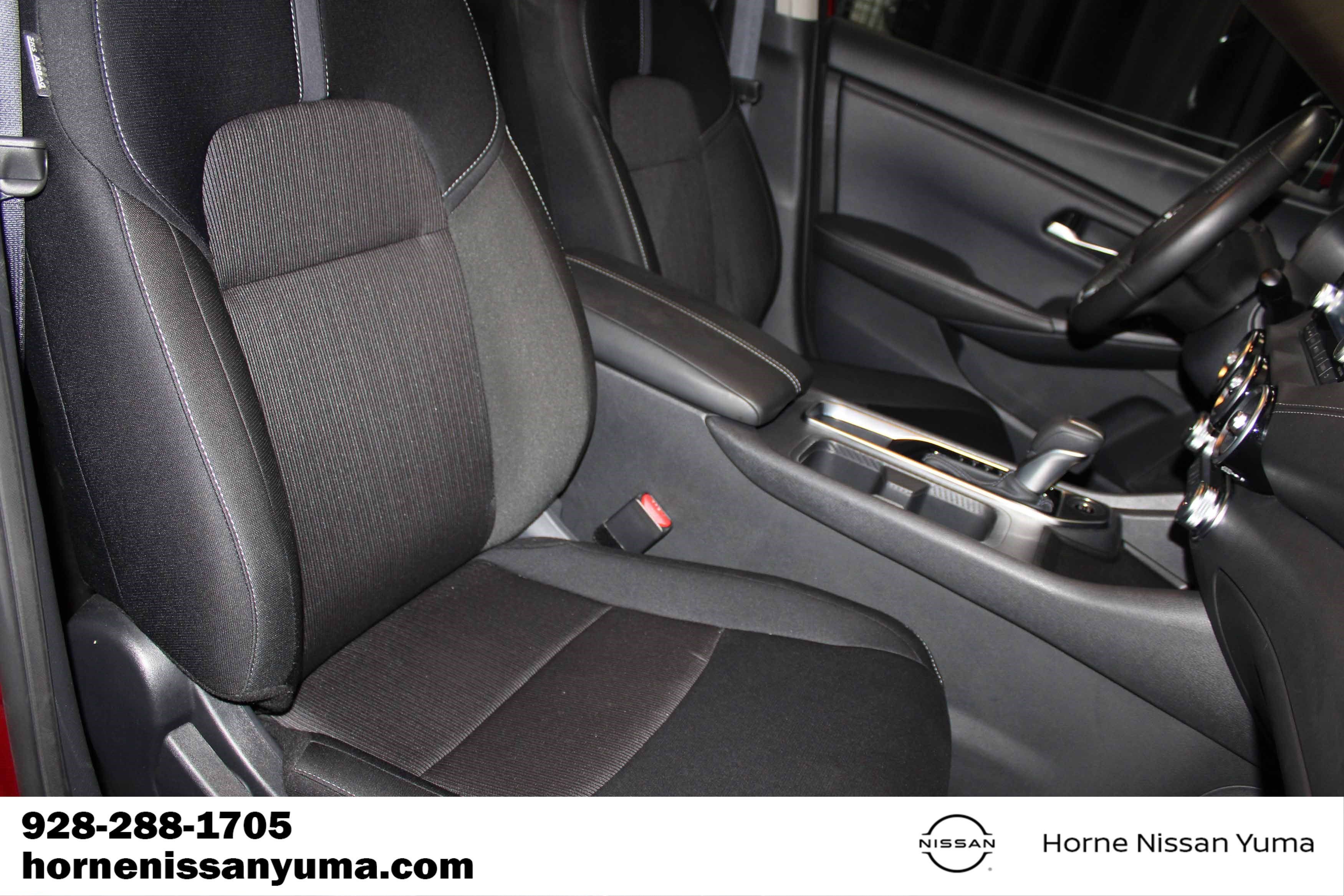 Certified 2025 Nissan Sentra SV w/ All-Weather Package FWD image 6