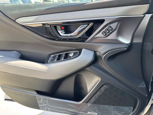 New 2025 Subaru Outback Limited image 22