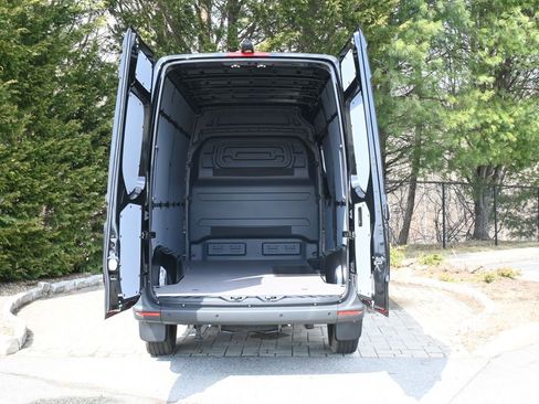 New 2026 Mercedes-Benz Sprinter 2500 image 27