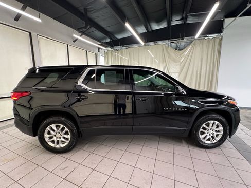 Used 2020 Chevrolet Traverse LS w/ LPO, Floor Liner Package FWD image 6