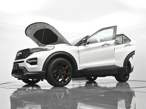 Used 2024 Ford Explorer ST w/ Equipment Group 401A AWD/4WD image 49