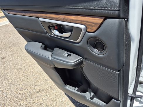 Used 2020 Honda CR-V EX-L image 19