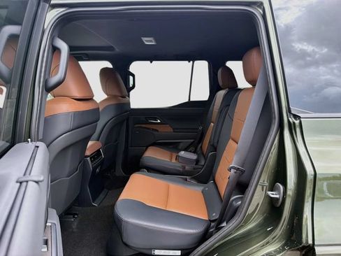 New 2026 Lexus GX 550 w/ Accessory Package (2T) AWD/4WD image 23