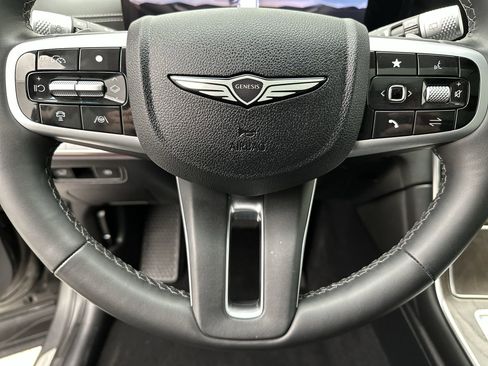 Certified 2026 Genesis GV80 2.5T Advanced AWD/4WD image 14