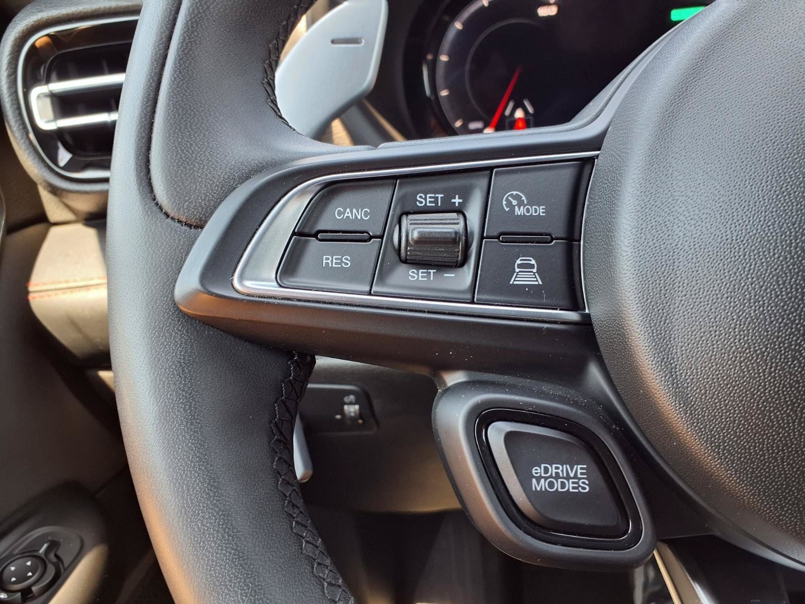 Used 2024 Dodge Hornet R/T AWD/4WD image 14
