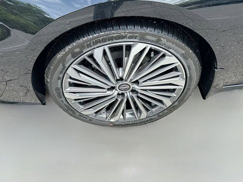 New 2026 Nissan Altima 2.5 SV FWD image 9