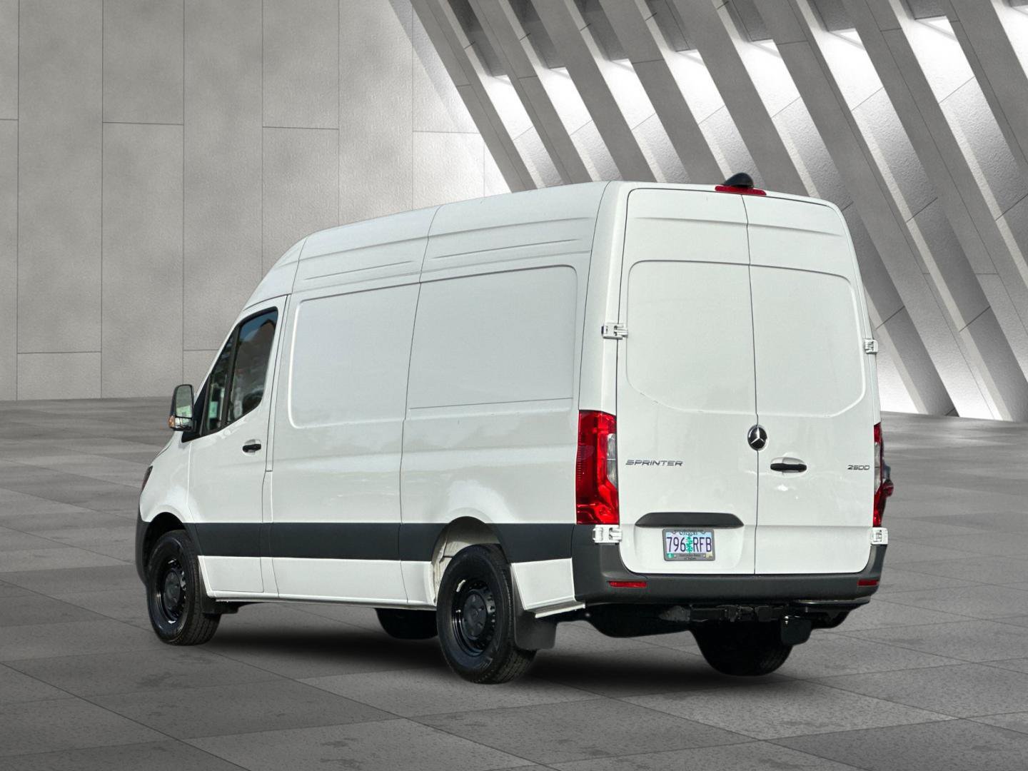 Used 2025 Mercedes-Benz Sprinter 2500 image 6