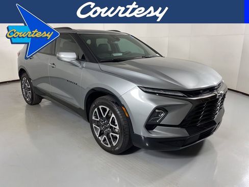 Used 2024 Chevrolet Blazer RS w/ Driver Confidence II Package image 1