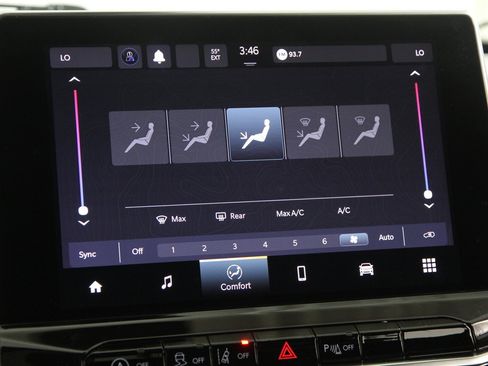 Used 2023 Jeep Compass Trailhawk image 11