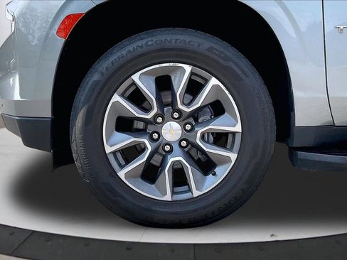 Used 2023 Chevrolet Tahoe LT w/ Luxury Package AWD/4WD image 35