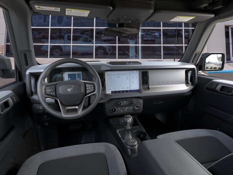 New 2025 Ford Bronco 4-Door AWD/4WD image 9