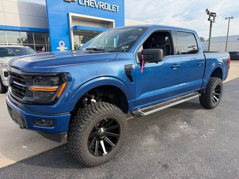 Used 2024 Ford F150 XLT AWD/4WD image 2