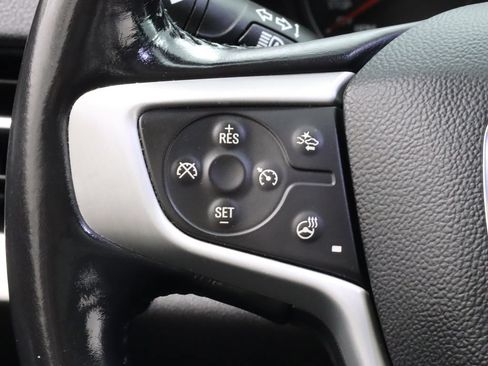 Used 2021 GMC Terrain SLT FWD image 17