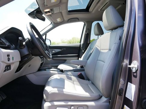Used 2022 Honda Pilot Touring image 15