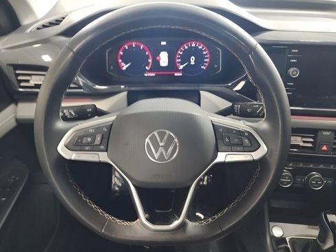 Used 2022 Volkswagen Taos SEL w/ Panoramic Sunroof Package image 30