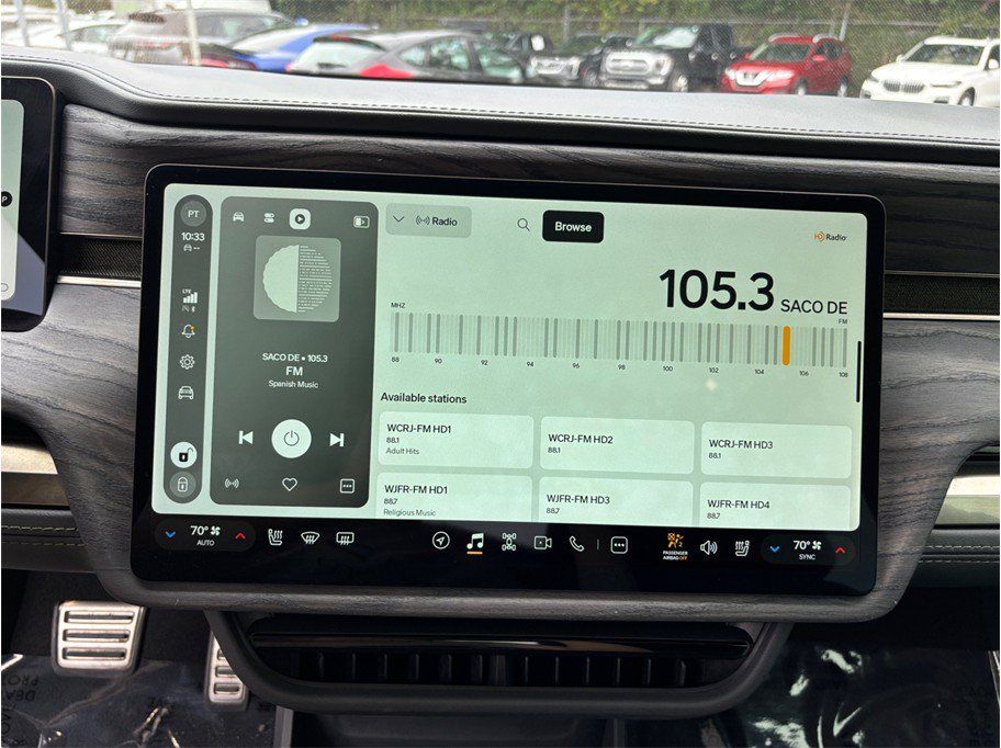 Used 2022 Rivian R1T Adventure AWD/4WD image 22