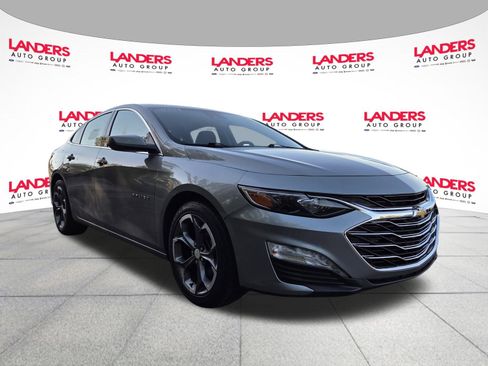 Used 2023 Chevrolet Malibu LT image 1