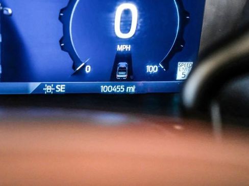 Used 2024 Ford F350 Lariat w/ Lariat Ultimate Package image 18