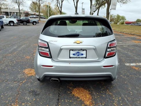Used 2020 Chevrolet Sonic LT image 6