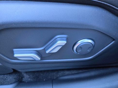 Used 2026 Hyundai Santa Fe SEL FWD image 21
