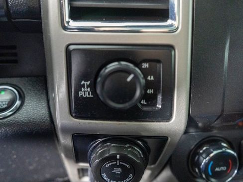 Used 2017 Ford F150 Lariat image 22