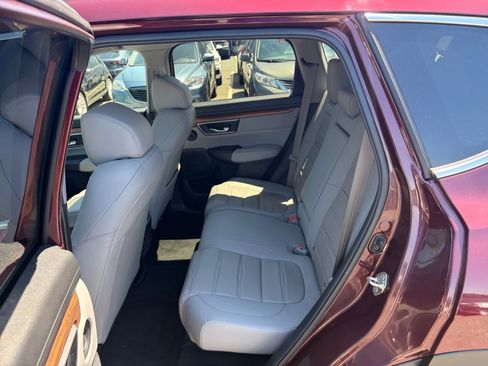 Used 2019 Honda CR-V Touring image 34
