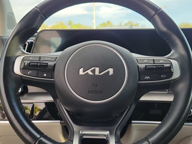 Used 2025 Kia Sportage EX FWD image 20