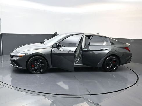 New 2026 Hyundai Elantra Sport image 35