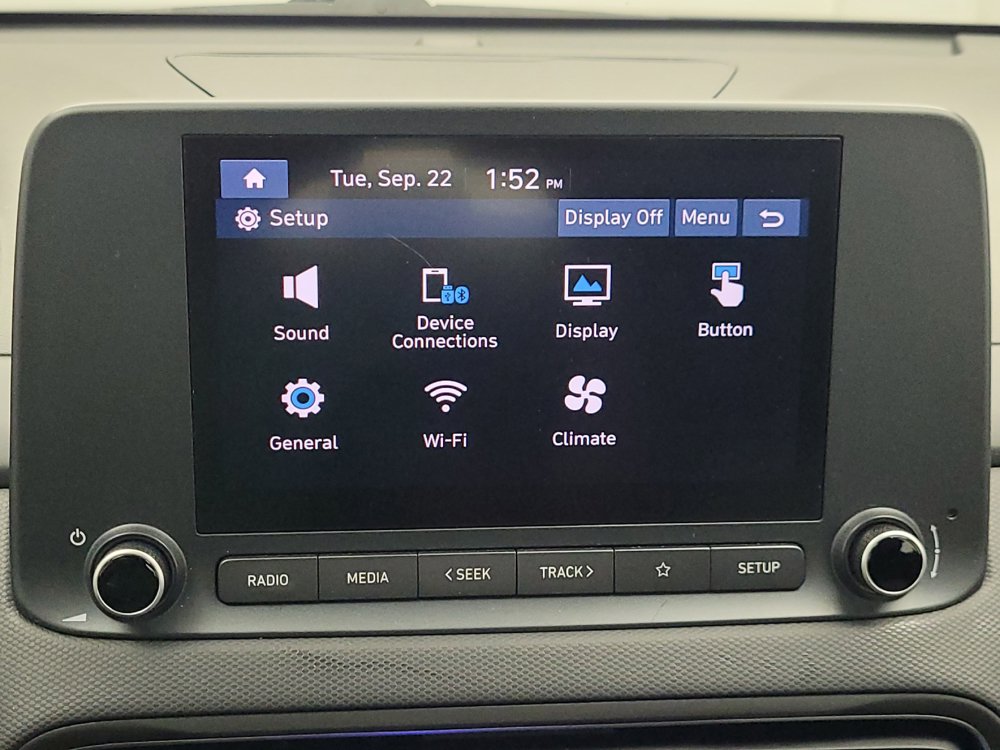 Used 2023 Hyundai Kona SE AWD/4WD image 25