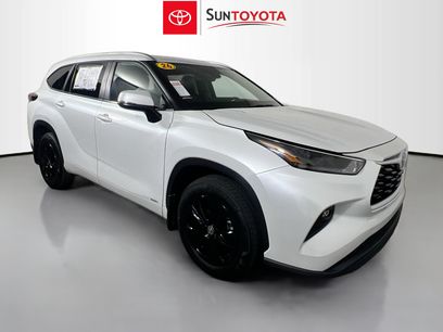 Used 2026 Toyota Highlander XLE