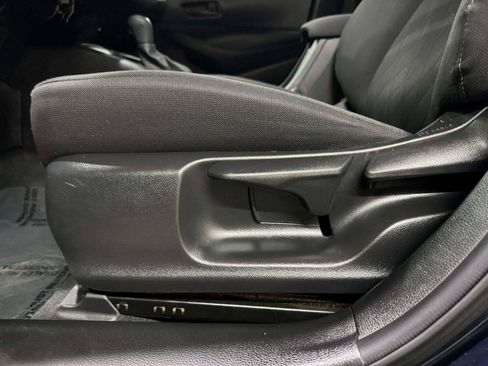 Used 2023 Toyota Corolla LE w/ Carpet Mat Package (TMS) FWD image 25