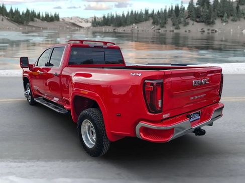 Used 2021 GMC Sierra 3500 SLT w/ SLT Convenience Package image 5