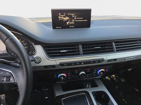 Used 2019 Audi Q7 2.0T Premium w/ Convenience Package AWD/4WD image 27