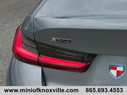 Used 2023 BMW 330i xDrive Sedan w/ Premium Package AWD/4WD image 10